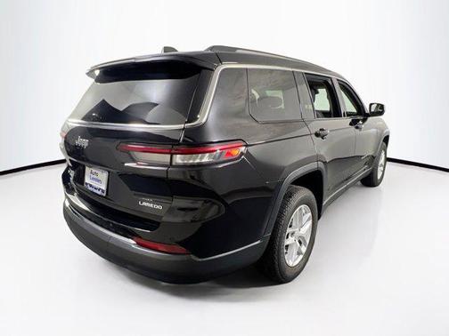 2021 Jeep Grand Cherokee L Laredo