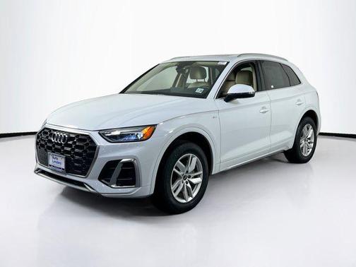 2023 Audi Q5 45 S line Premium