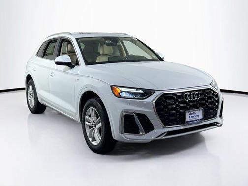 2023 Audi Q5 45 S line Premium