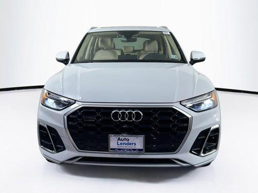 2023 Audi Q5 45 S line Premium
