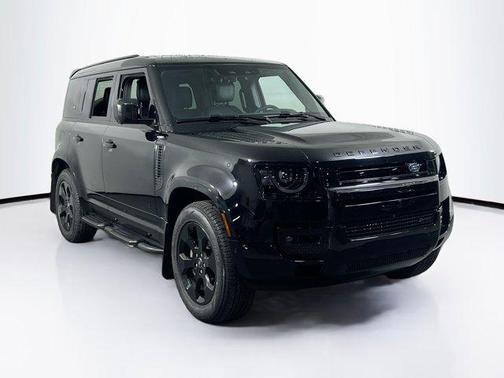 2024 Land Rover Defender 110 P400 X-Dynamic SE