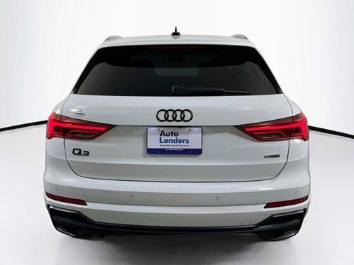 2022 Audi Q3 45 S line Premium Plus