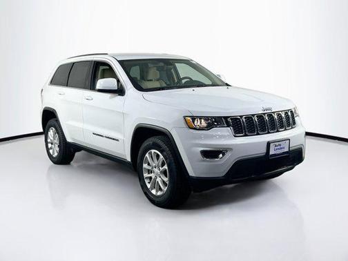 2022 Jeep Grand Cherokee Laredo