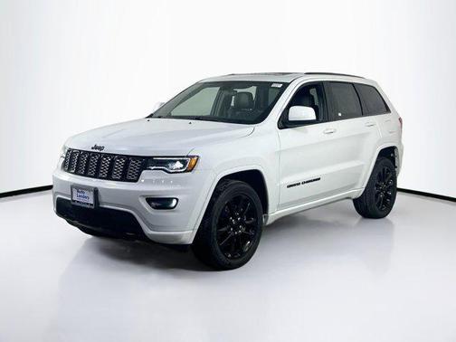 2021 Jeep Grand Cherokee Laredo