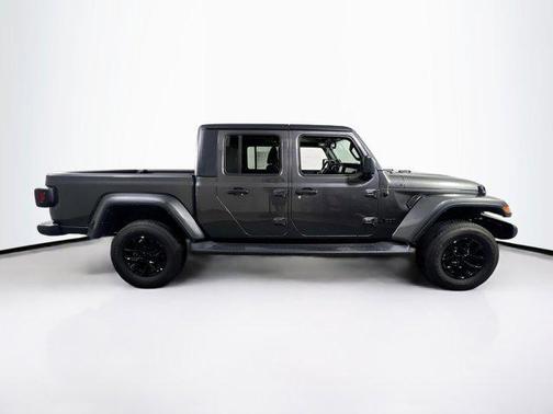 2022 Jeep Gladiator Altitude 4x4