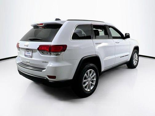 2022 Jeep Grand Cherokee Laredo
