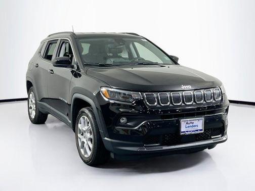 2022 Jeep Compass Latitude Lux