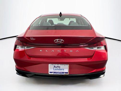 Calypso Red 2022 Hyundai ELANTRA SEL
