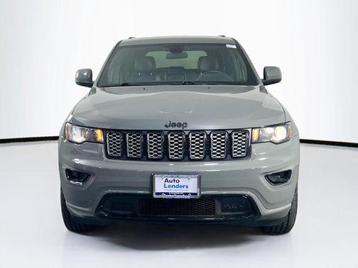2021 Jeep Grand Cherokee Laredo