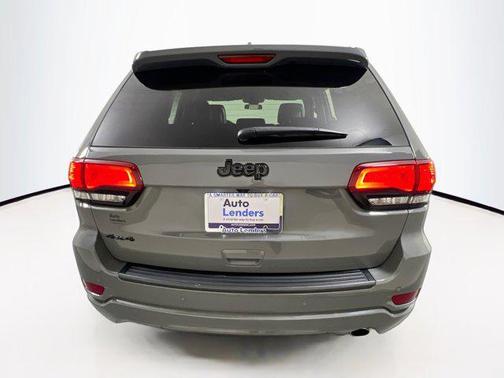 2021 Jeep Grand Cherokee Laredo