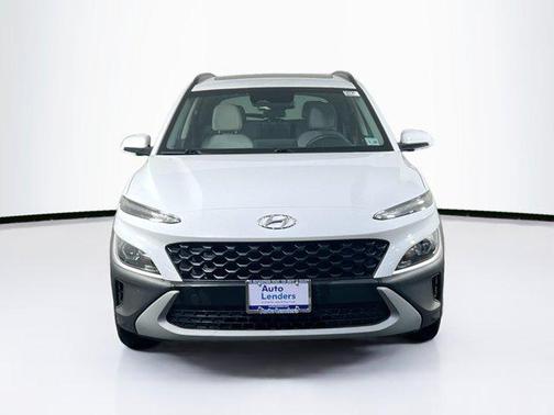 Lunar White 2023 Hyundai KONA SEL