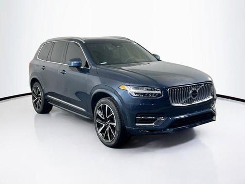 2023 Volvo XC90 B6 Plus 7-Seater