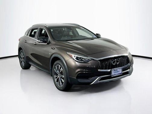 2019 INFINITI QX30 LUXE