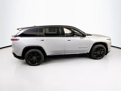 Silver Zynith Clearcoat 2024 Jeep Wagoneer S Launch Edition