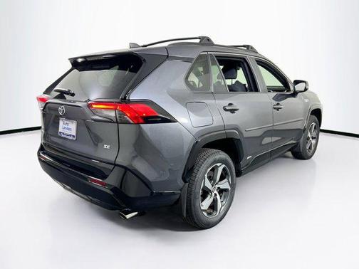 2024 Toyota RAV4 Prime SE