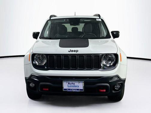 Alpine White Clearcoat 2022 Jeep Renegade Trailhawk