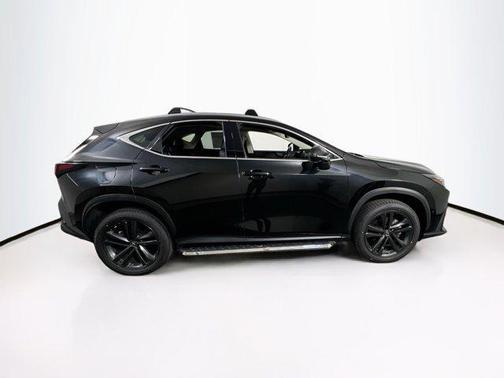 2022 Lexus NX 450h+ Luxury