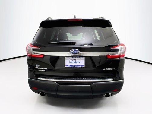 Crystal Black Silica 2023 Subaru Ascent Premium 7-Passenger