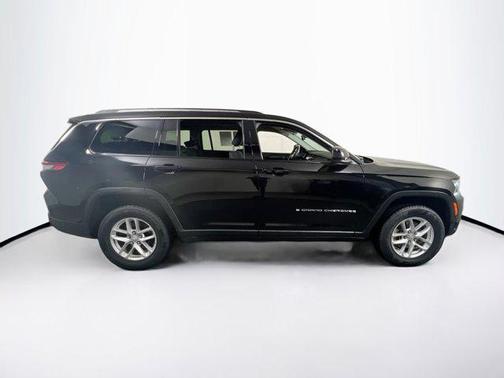 2021 Jeep Grand Cherokee L Laredo