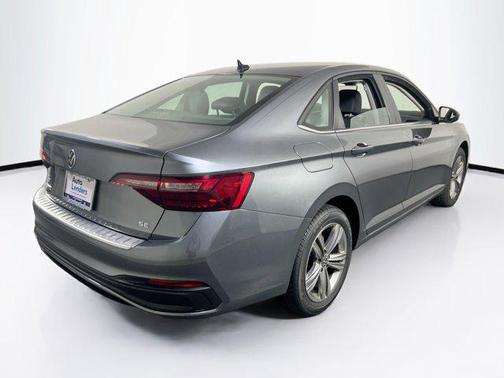 2022 Volkswagen Jetta 1.5T SE