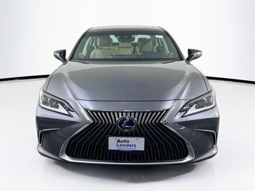2020 Lexus ES 300h Luxury