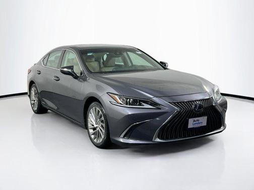 2020 Lexus ES 300h Luxury