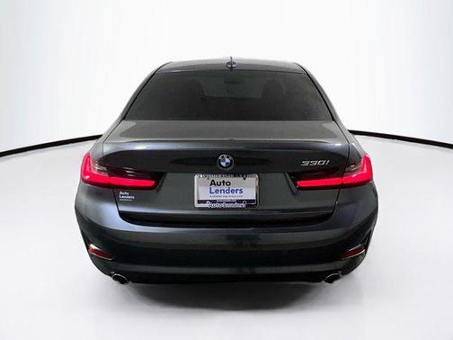 2019 BMW 330 330i