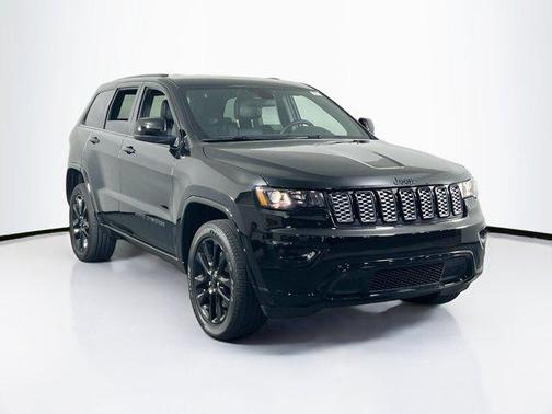 2021 Jeep Grand Cherokee Laredo