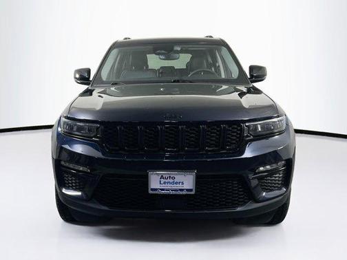 Midnight Sky 2023 Jeep Grand Cherokee Limited