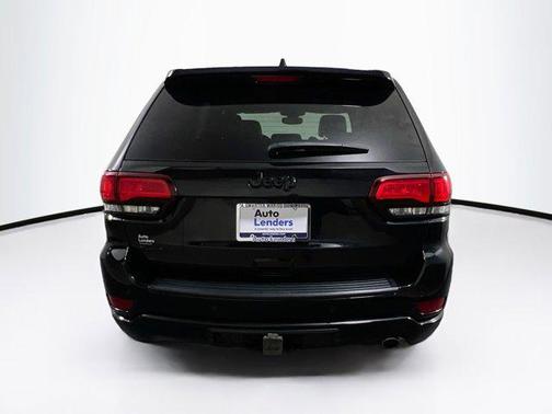 2022 Jeep Grand Cherokee Laredo