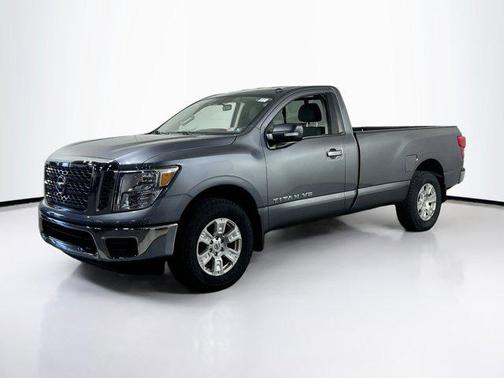 2018 Nissan Titan SV
