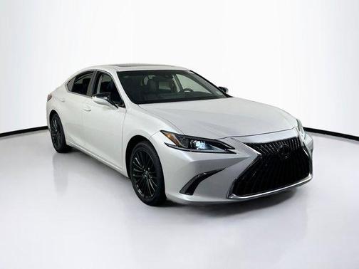 2022 Lexus ES 350 Base
