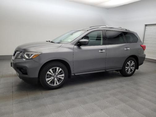 Gun Metallic 2020 Nissan Pathfinder SV 2WD