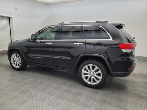 Diamond Black Crystal Pearlcoat 2017 Jeep Grand Cherokee Limited