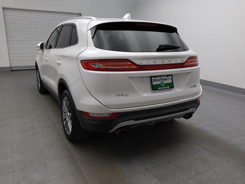 White Platinum Metallic Tri-Coat 2016 Lincoln MKC Reserve