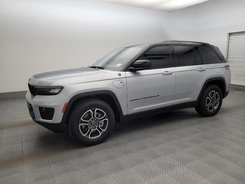 Silver Zynith 2022 Jeep Grand Cherokee 4xe Trailhawk