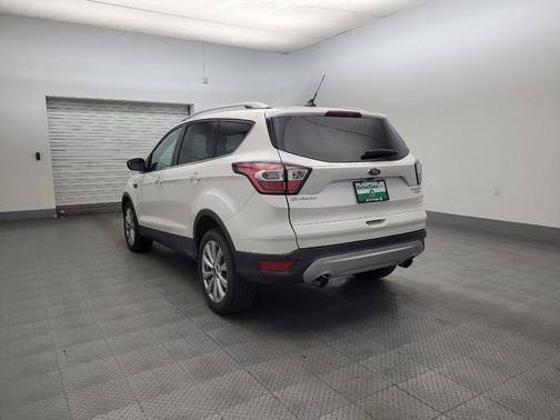 White Platinum Metallic Tri-Coat 2018 Ford Escape Titanium