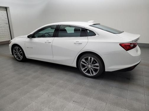 Summit White 2023 Chevrolet Malibu FWD 1LT