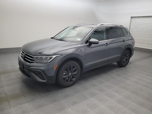 2024 Volkswagen Tiguan 2.0T Wolfsburg Edition