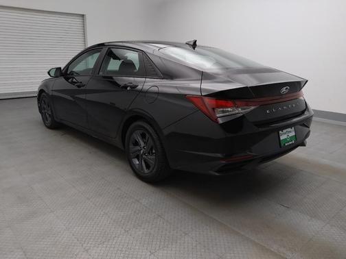 Phantom Black 2022 Hyundai ELANTRA SEL