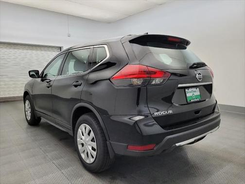2017 Nissan Rogue S