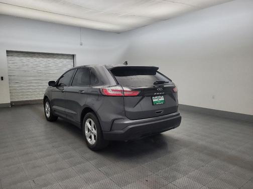 Gray 2021 Ford Edge SE