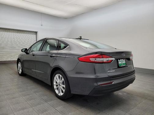2020 Ford Fusion Hybrid SE