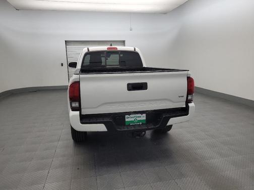 White 2022 Toyota Tacoma SR