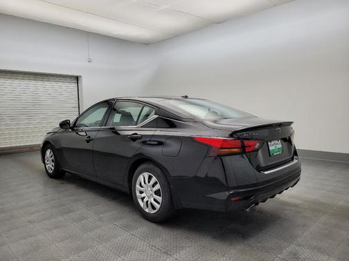 2023 Nissan Altima SR FWD