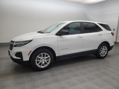 Summit White 2022 Chevrolet Equinox LS