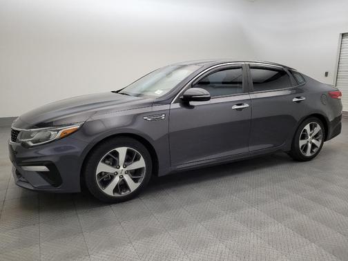 2019 Kia Optima S