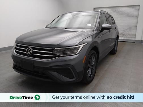 Platinum Gray Metallic 2023 Volkswagen Tiguan 2.0T SE 4MOTION