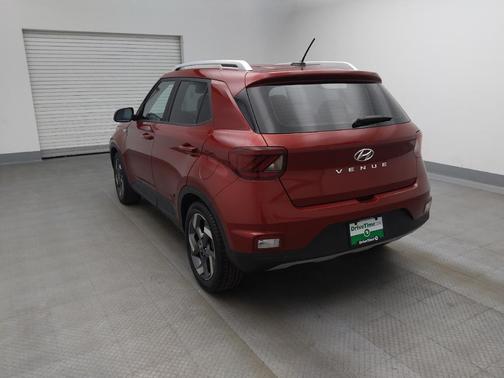 2023 Hyundai VENUE Limited