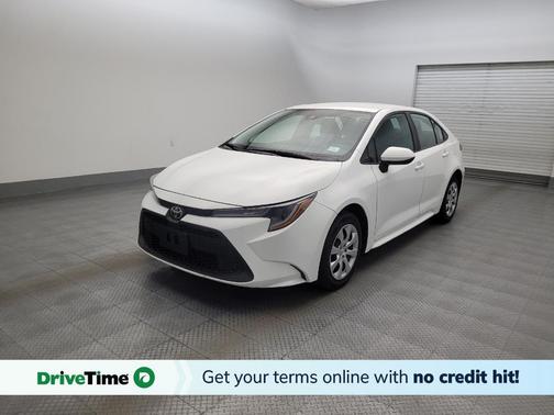 White 2022 Toyota Corolla LE